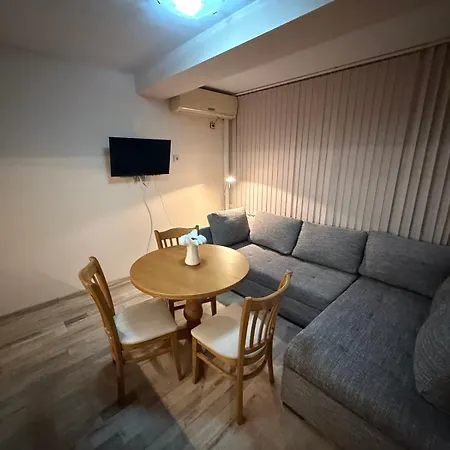 Πανσιόν Casa Luba Sunny 3*