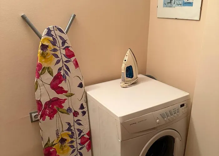 Πανσιόν Casa Luba Sunny 3*